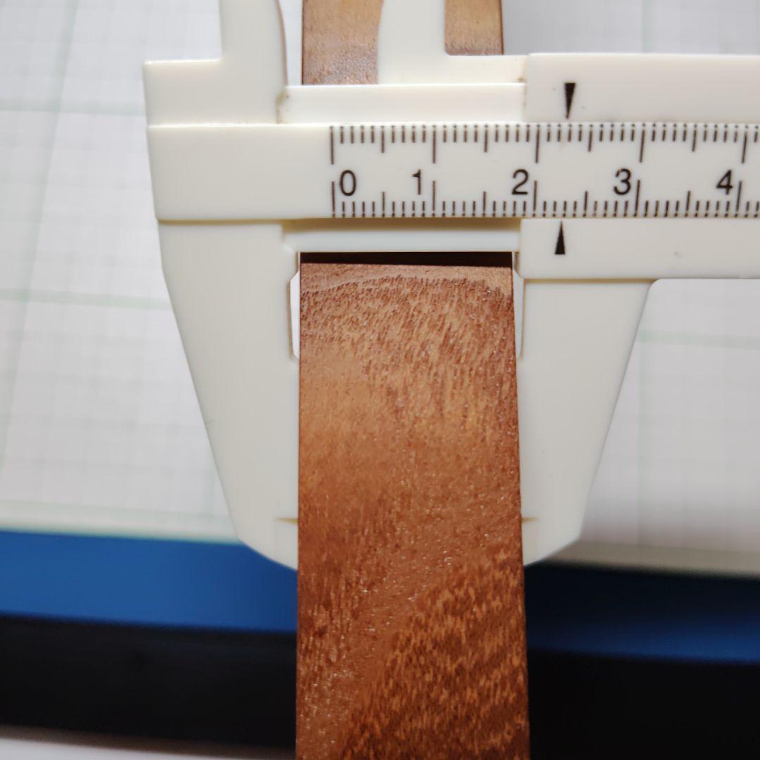 天童製、飾り駒、左馬、天元作、高１８ｃｍ、楡材、台、桑縮杢、管理No.80113