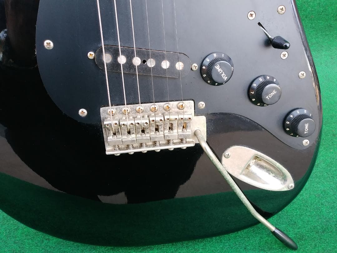 Fernandes エレキギター FST-65T　ジャンク品