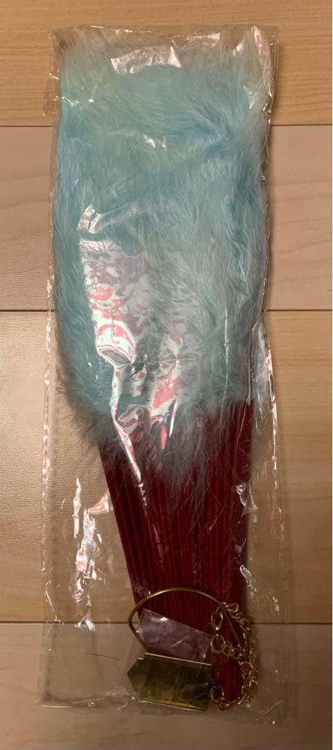 女王蜂 ジュリ扇 犬姫