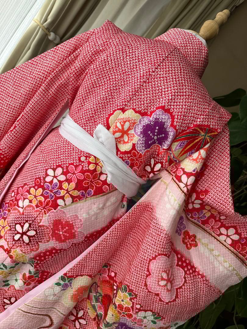 7歳七五三フルセット 赤×白×紫 絞り風花柄着物と立涌模様の帯