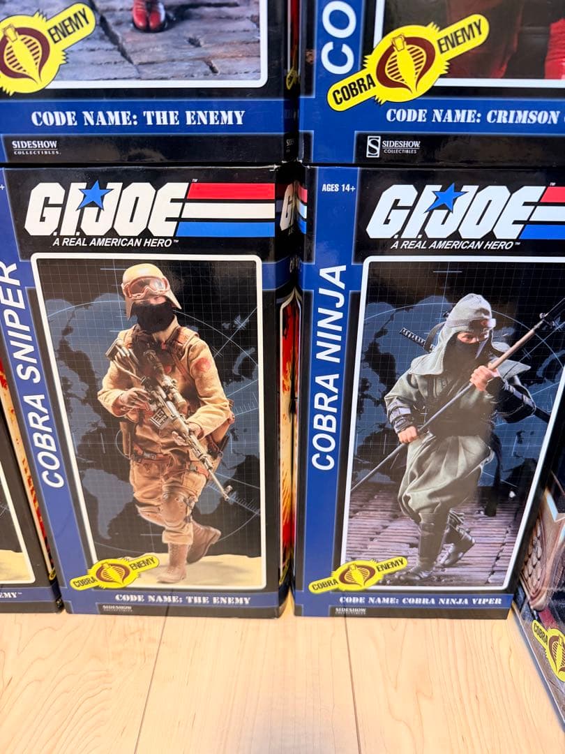 サイドショウ 1/6 コブラ とG.I.ジョー　25体セット + コブラの王座付