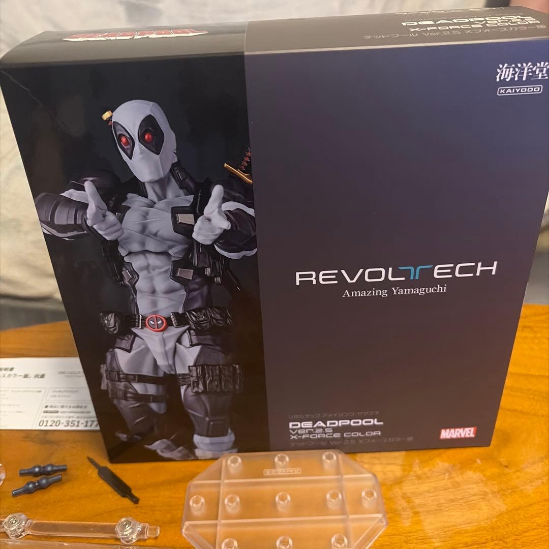 デッドプール アクションフィギュア 付属品多数