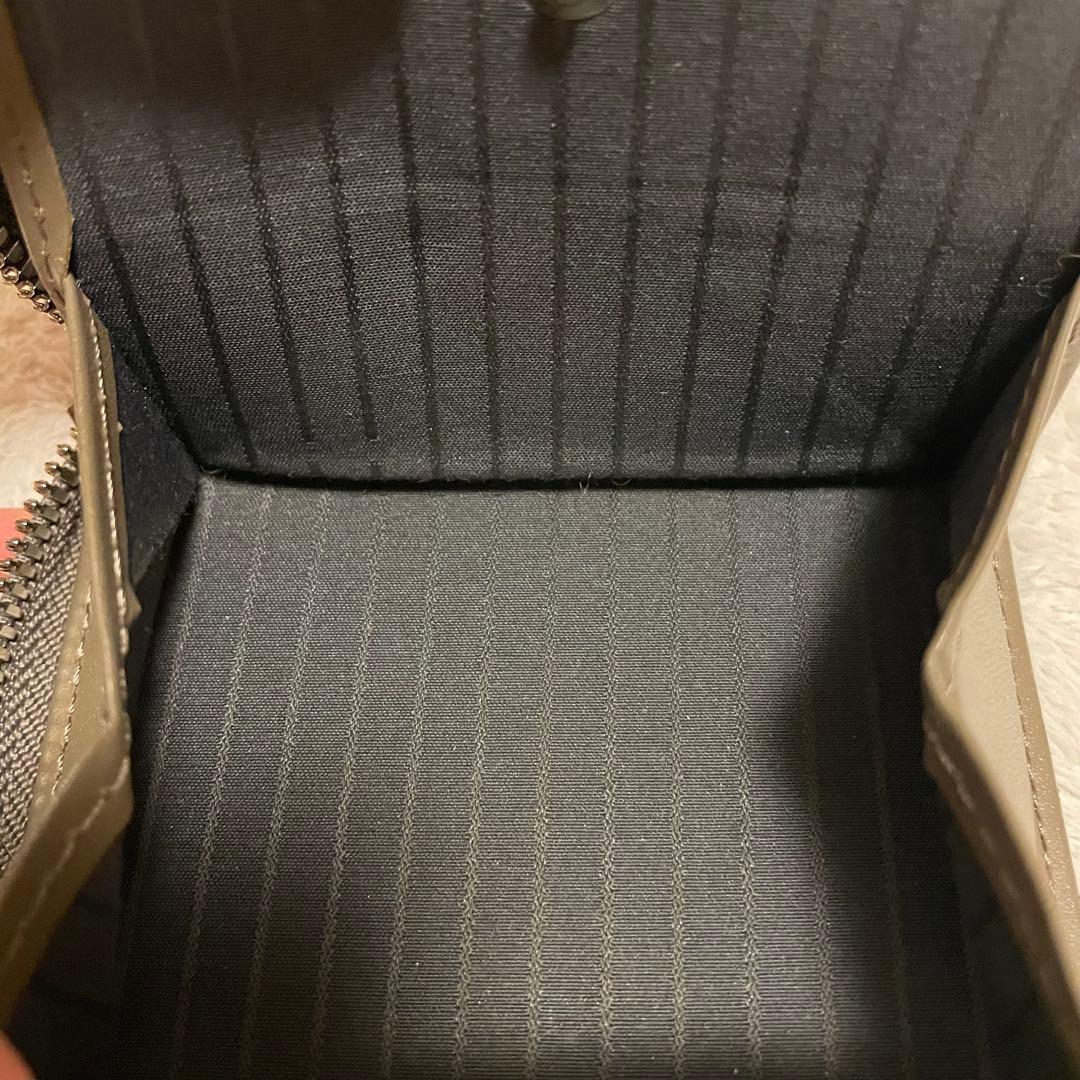 ITTI コンパクト　財布　イッチ　ウォレット