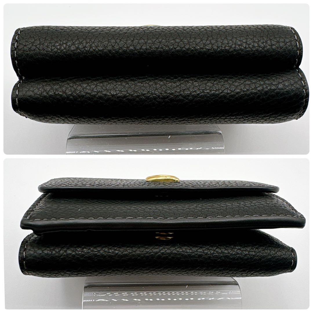 【ほぼ未使用】COACH トライフォールド　三つ折り財布　コンパクトウォレット