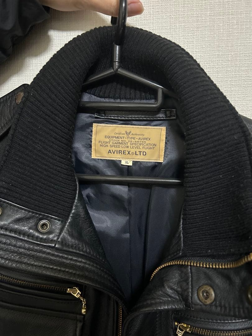 XLサイズ AVIREX 牛革 ホースレザー レザージャケット ブラック 黒