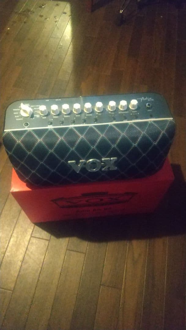 VOX Adio Air BS ベース用アンプ 電池でも使えるので路上ライブなど