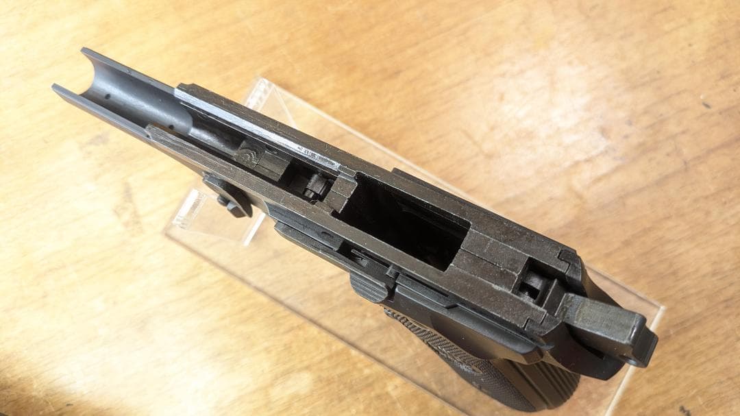 東京マルイ M92F ガスブローバック 美品 18才