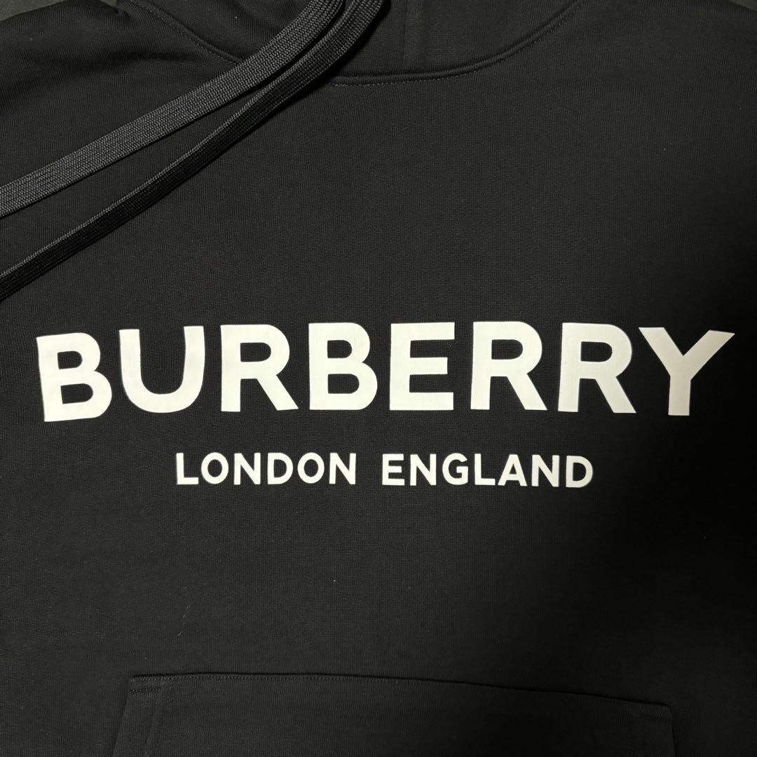 BURBERRY バーバリー　ロゴプリント パーカー　新作