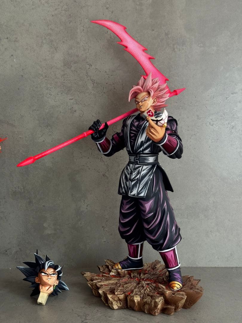 ドラゴンボール ブラック悟空フィギュア 頭2種、台座付き