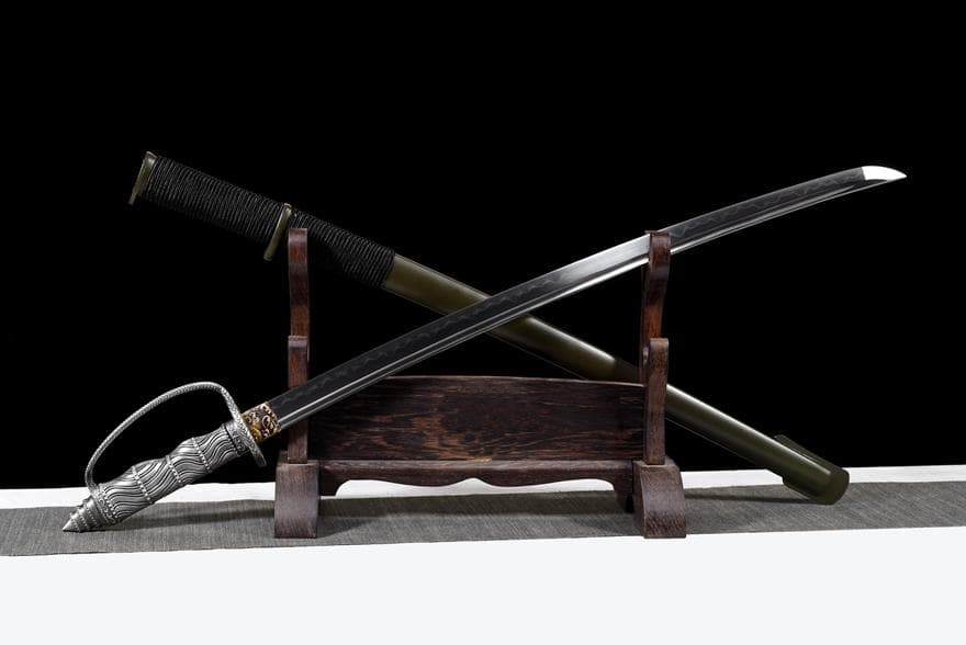 【騎兵刀一審者】 日本刀 模造刀 居合刀 斬馬刀 龍泉剣 清剣 唐刀 漢剣