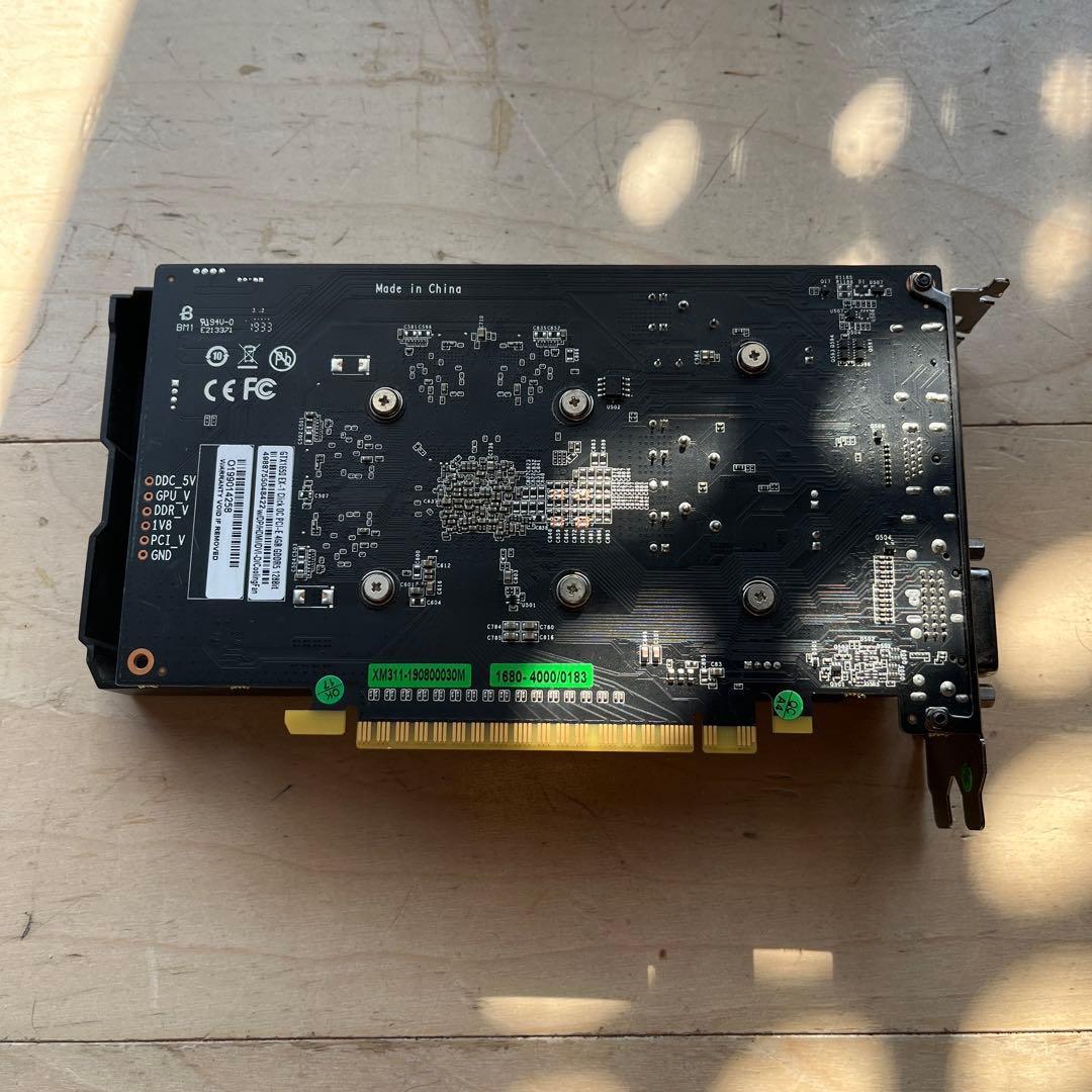 玄人志向グラフィックボードGTX 1650