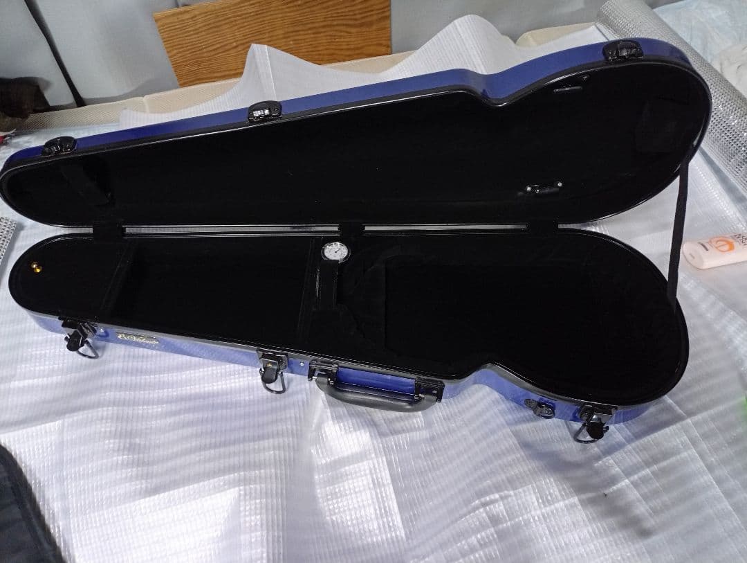 V alente バイオリンケース 　　　4/4サイズ ハードケース青色