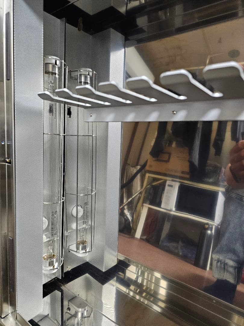 リョウリナ　殺菌灯付 庖丁保管庫 キンキラー Kー108S型 8本用