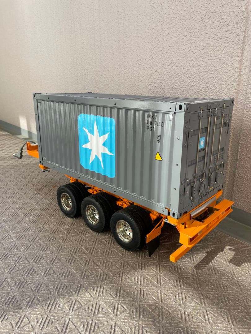 タミヤ 1/14 20フィート海コンシャーシMaerskコンテナ　コンテナ脱着可