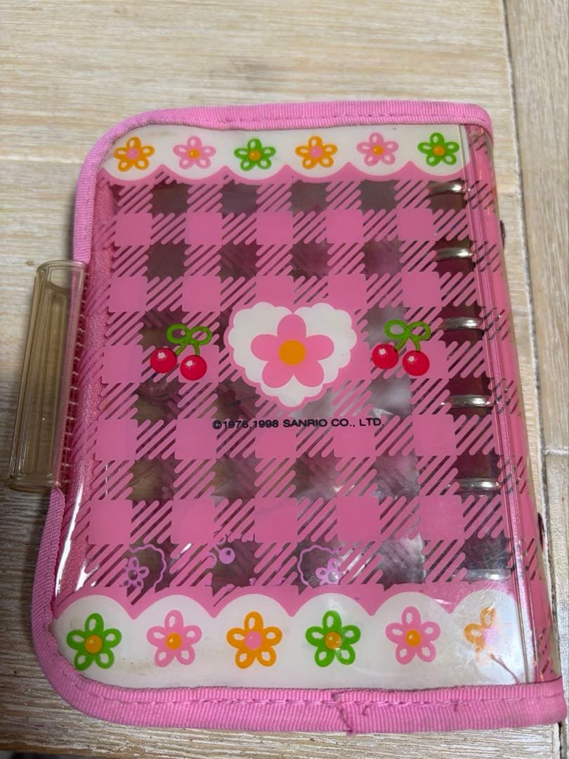 サンリオ　ハローキティ　バインダー　手帳　さくらんぼ　激レア　平成レトロ