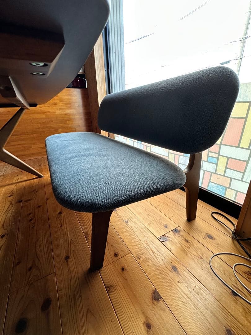 (値下げ中)木製ダイニングテーブルセット (テーブル+椅子2脚+ベンチ1脚)