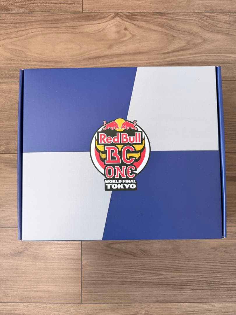 Red Bull BC One ストリートファイター6 コラボフーディー
