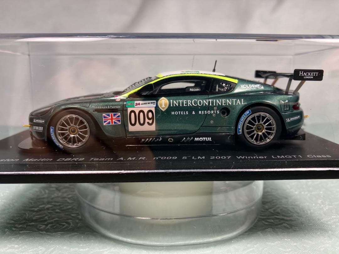 Spark Aston Martin DBR9 ル・マン24H2007クラス優勝
