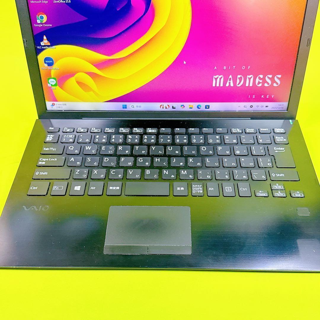 第8世代i7⭐️極速16GB windows11 高性能SSDノートパソコン軽量