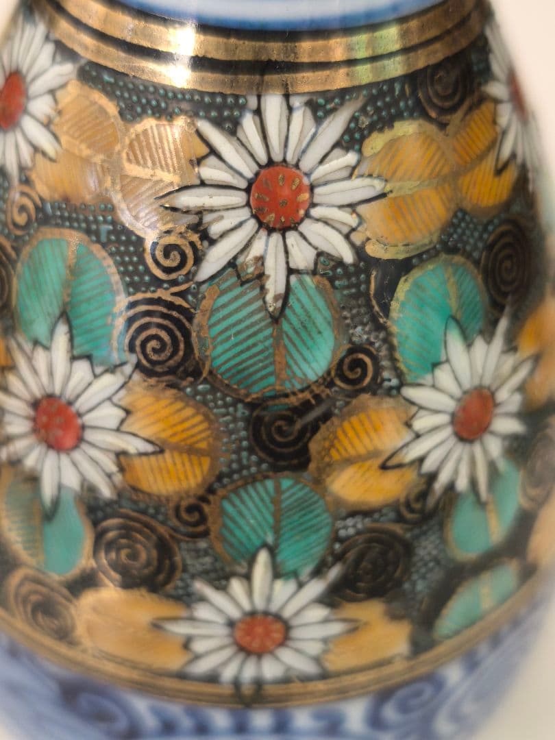 九谷花蛸唐草徳利