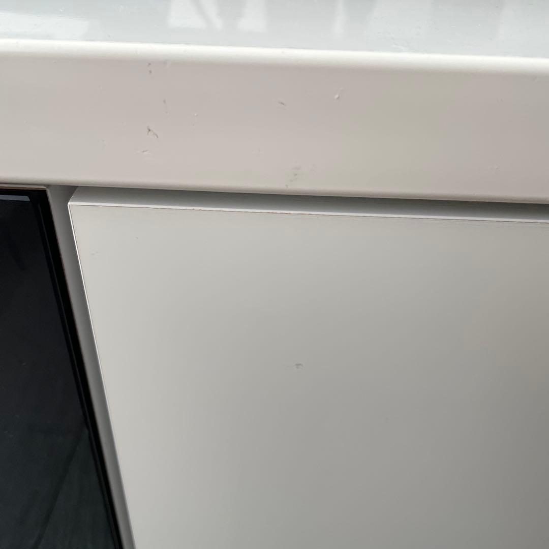 テレビ台　ホワイト