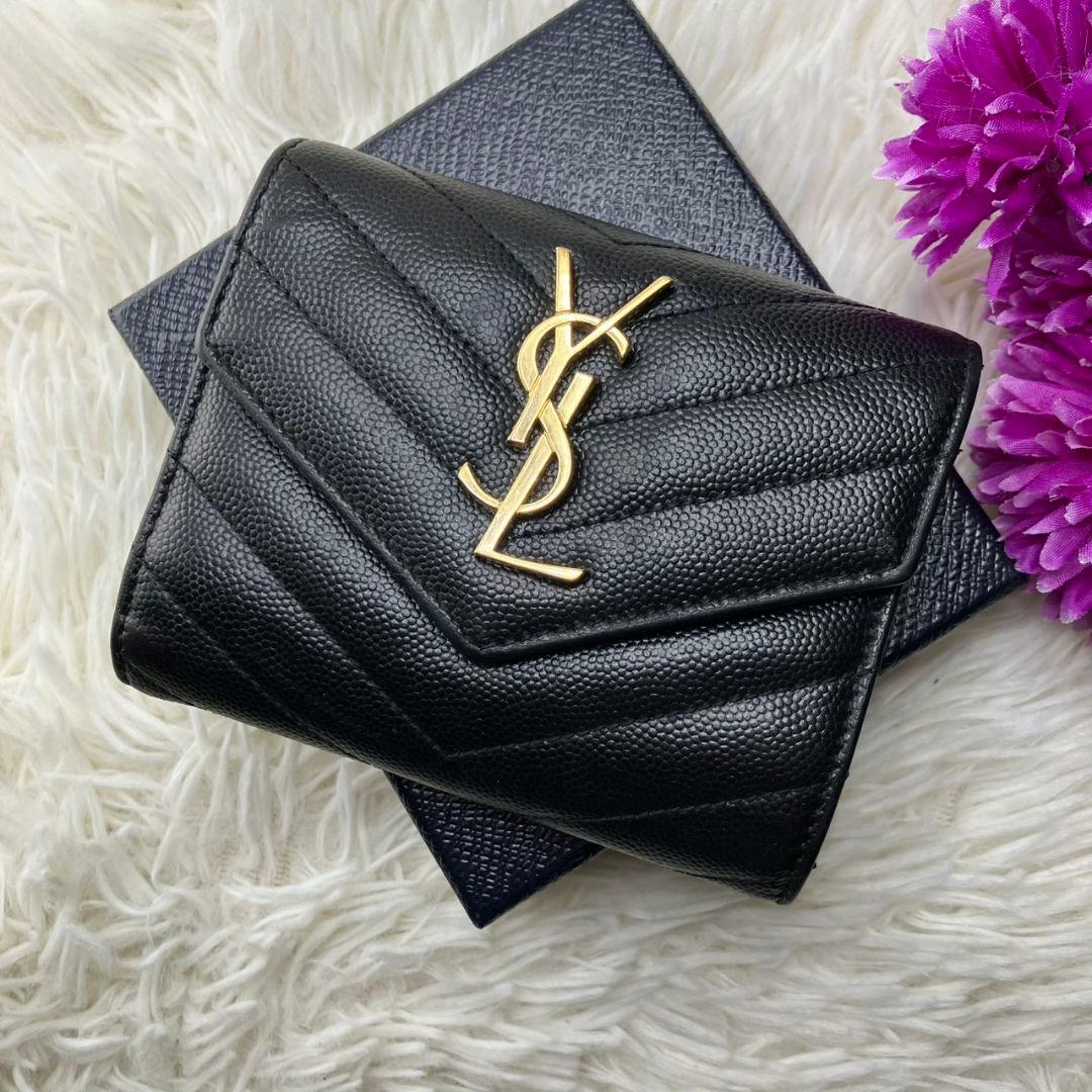 lily.✨サンローラン 三つ折り財布 YSL カサンドラ キャビアスキン
