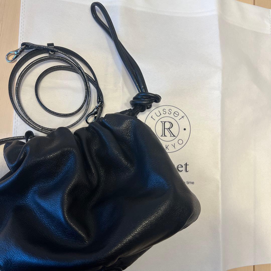 russet レザー巾着4wayショルダーバッグ