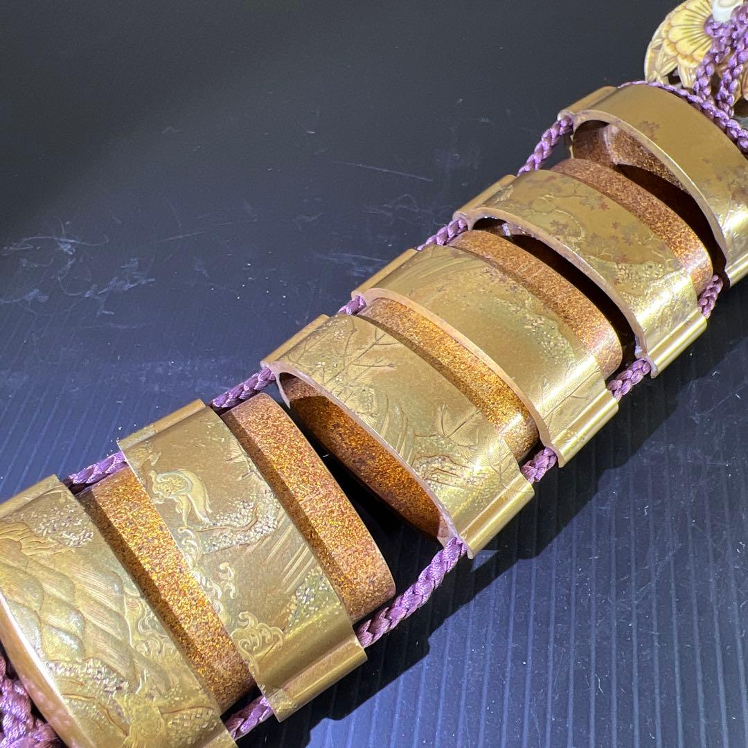 梶川作　極上蒔絵印籠　蓋無木箱付　71g 東Y7-0710⭐︎2F