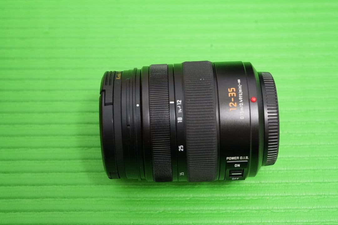 Panasonic 12-35mm F2.8 ASPH ズームレンズ