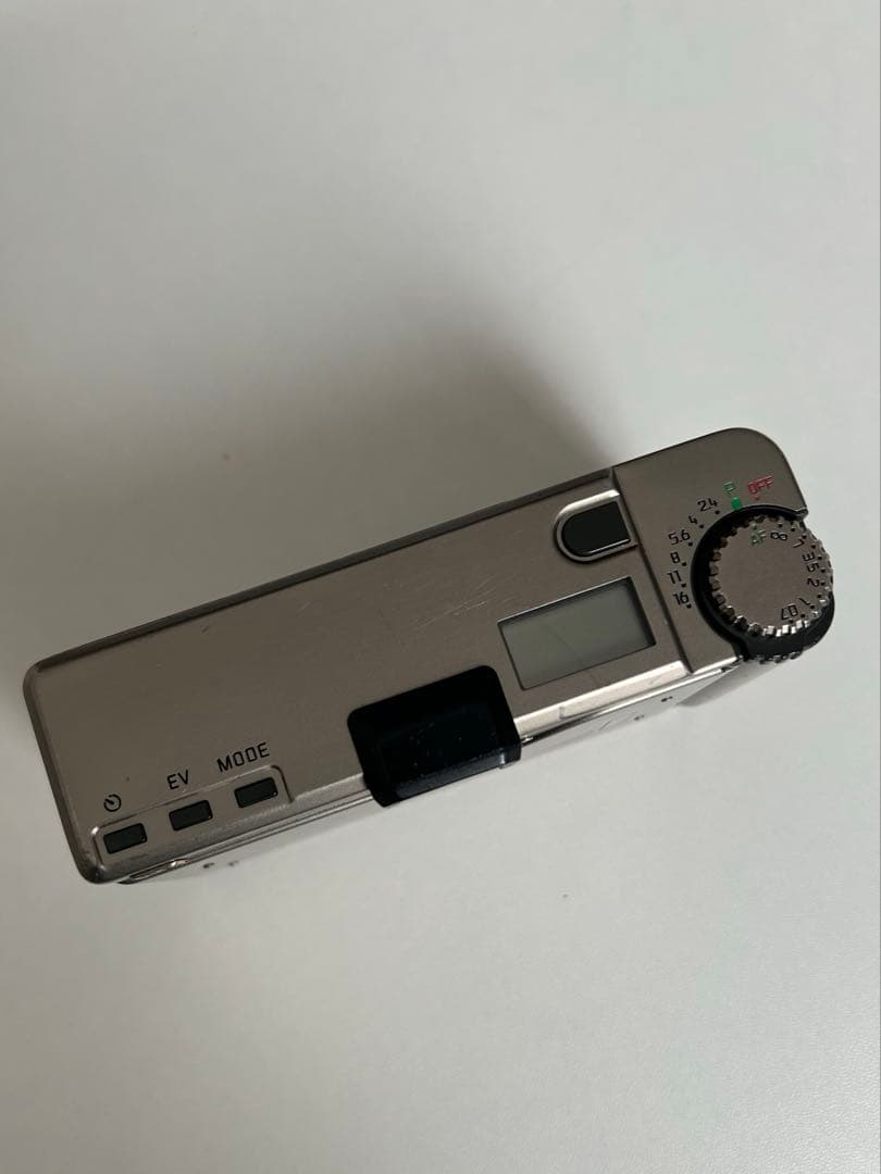 フィルムカメラ Leica minilux