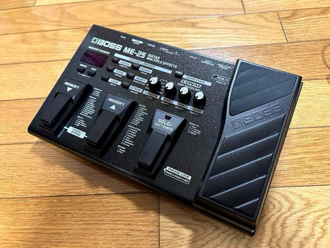 BOSS ME-25 ギターエフェクター　ACアダプター付
