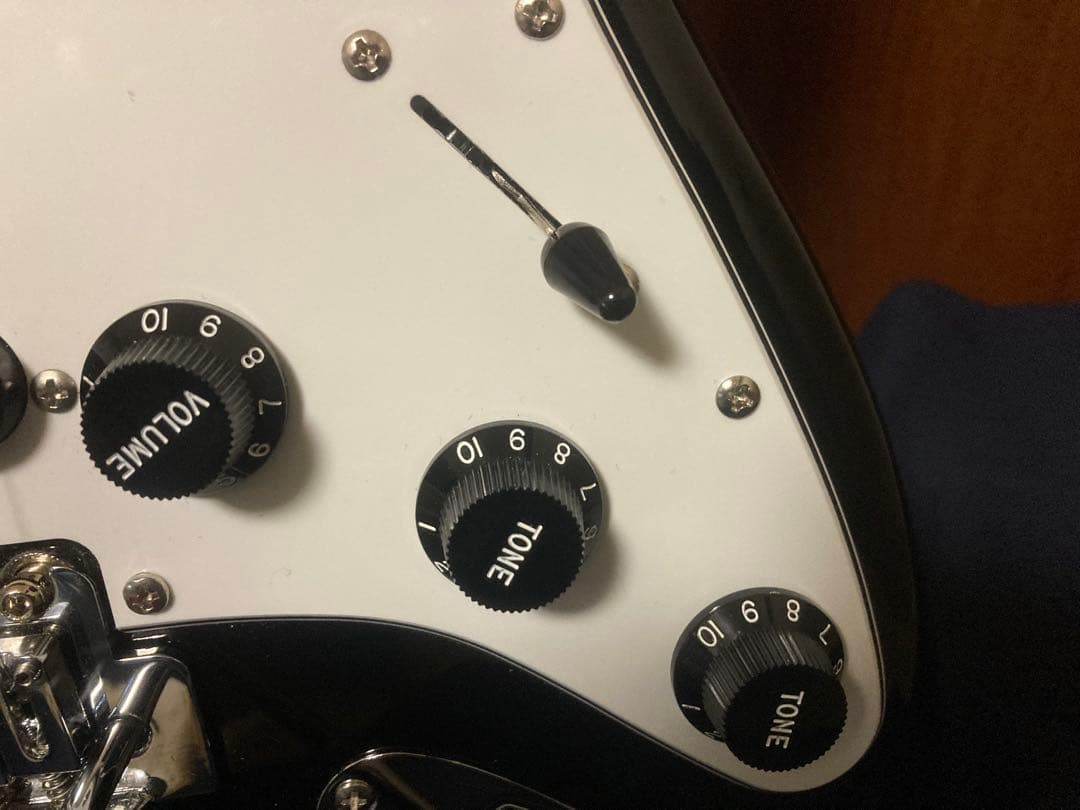 Squier Affinity Series　ストラトキャスター　ブラック