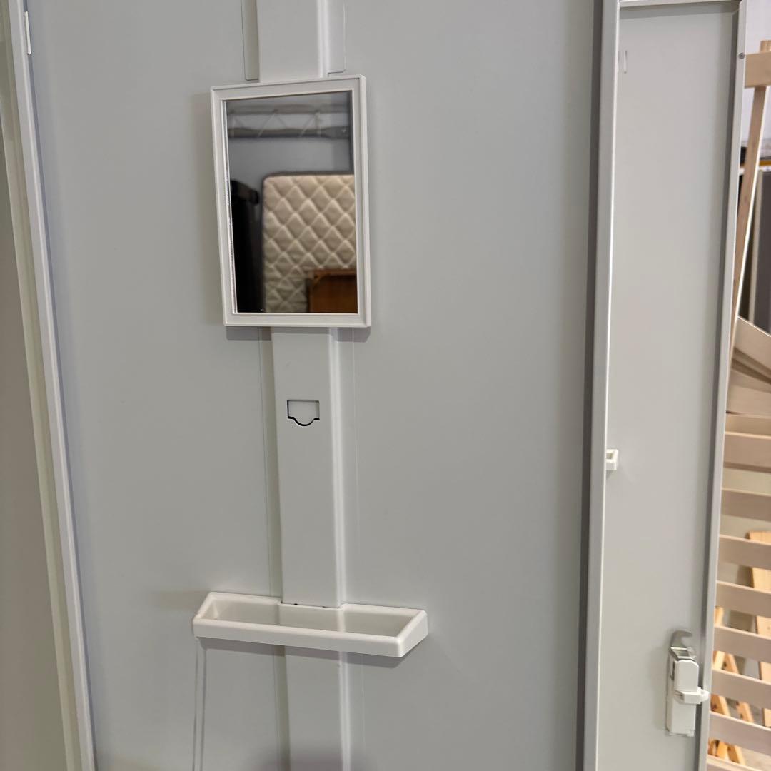 ロッカー　ホワイト　２つ