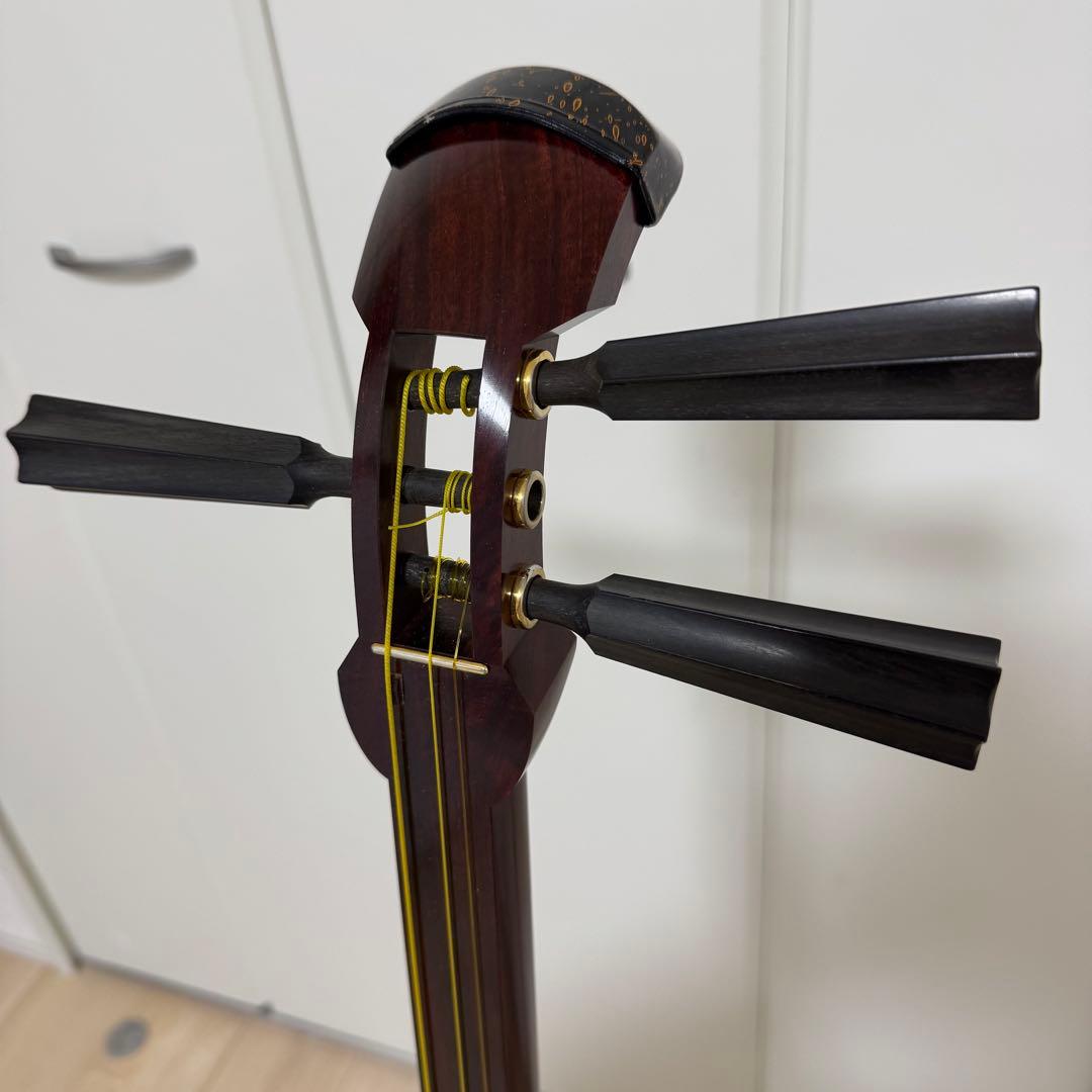 津軽三味線 子持ち綾杉　太棹