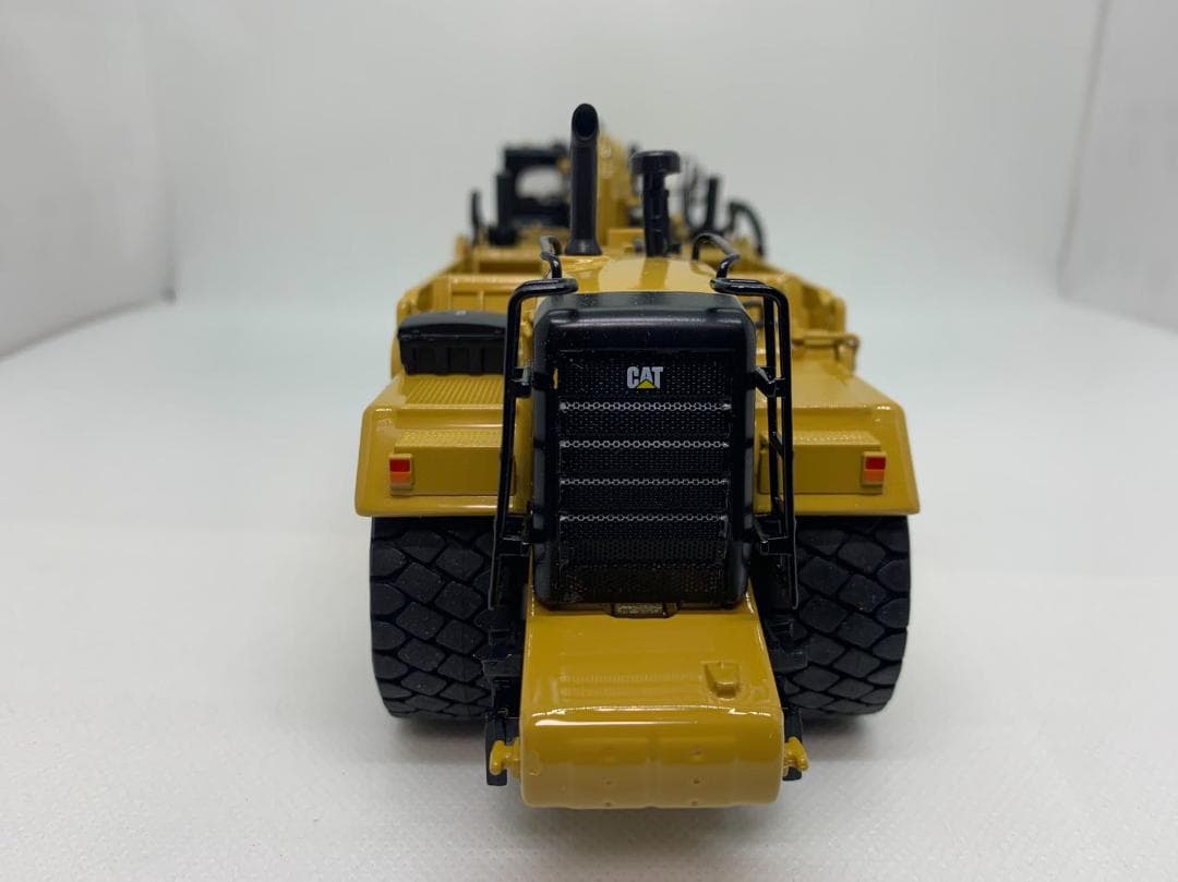 ミニカー CCM 1/48 CAT 637K WHEEL TRCATOR-COAL