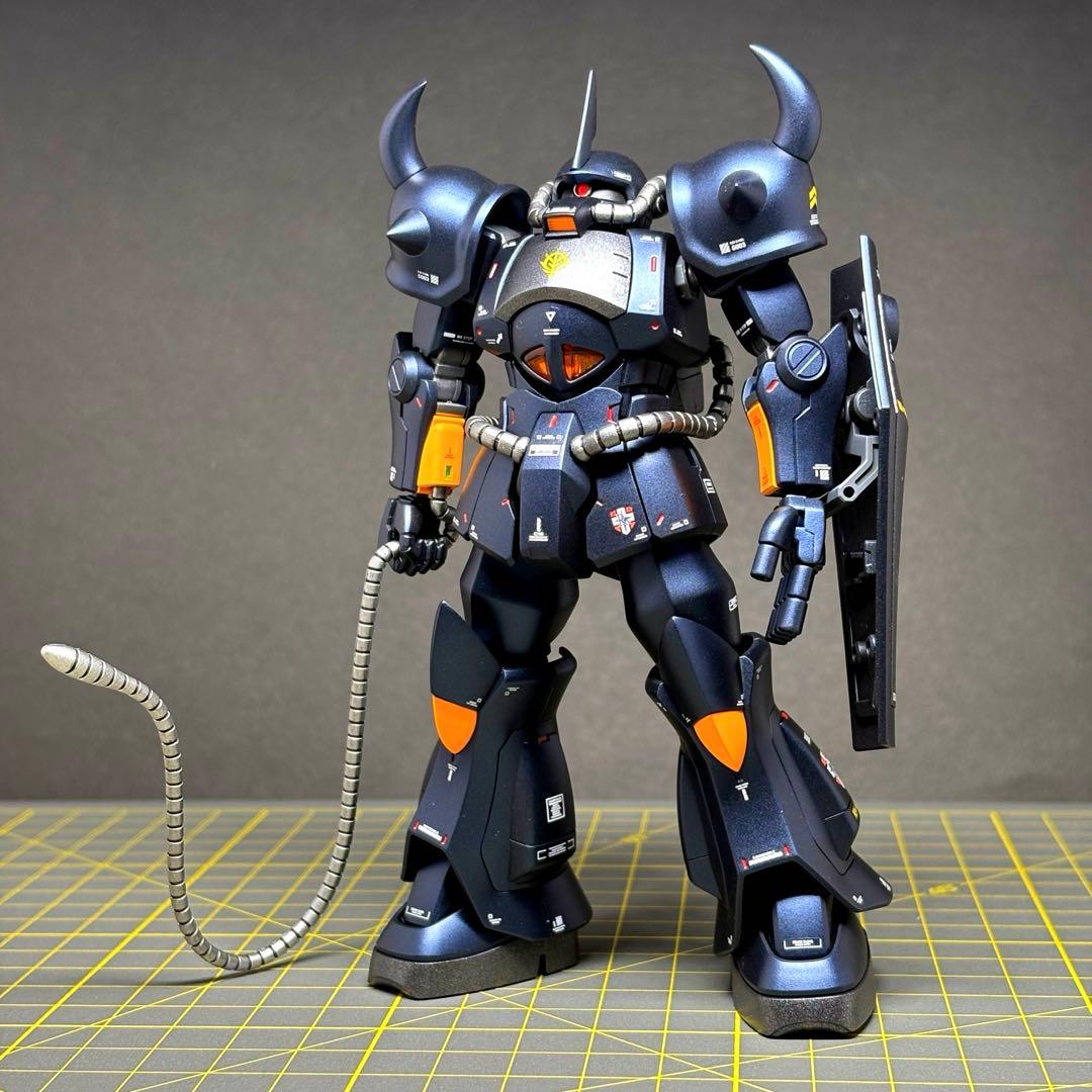 HG 1/144 グフ リバイブ 塗装 完成品 （機動戦士ガンダム）　ガンプラ