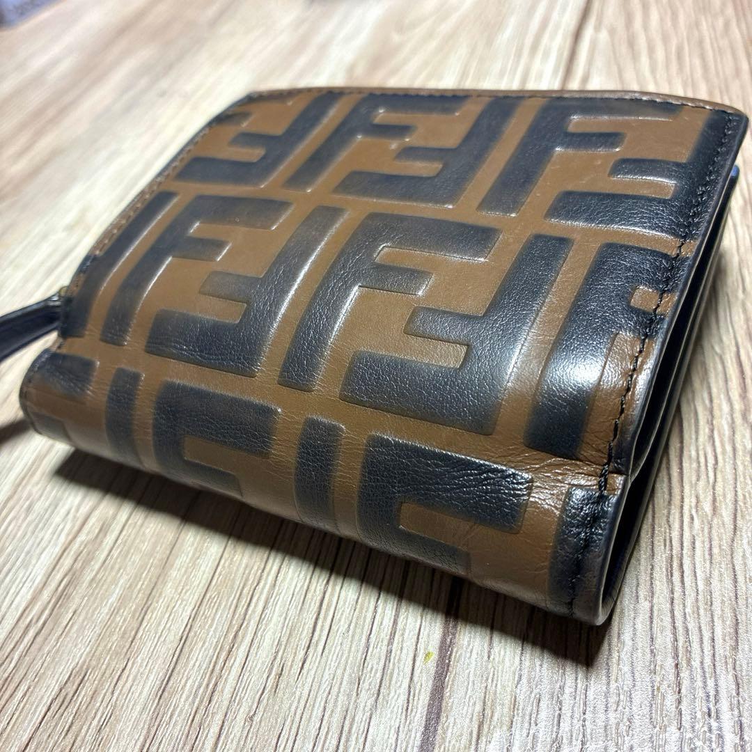 Fendi フェンディ　二つ折り財布 FFロゴ　ブラウン×ブルー　ゴールド金具