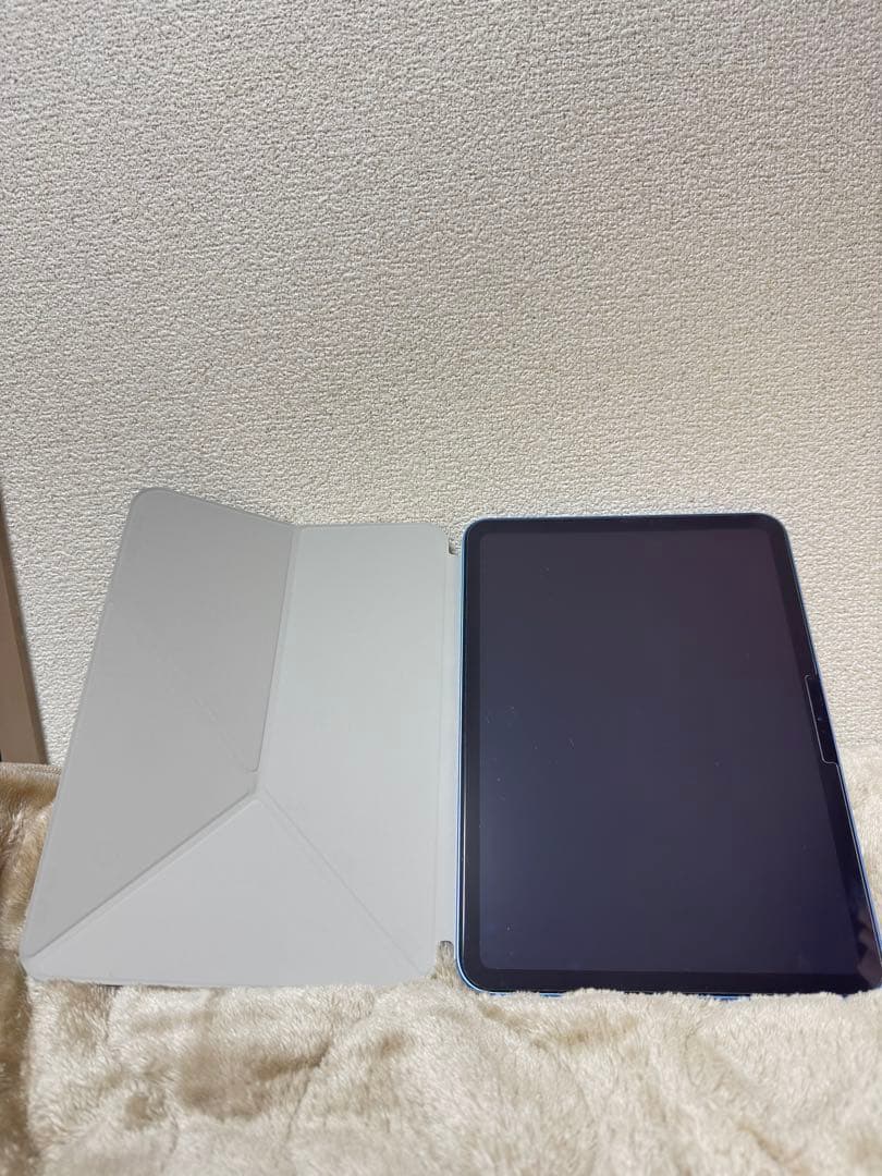 a*e様 おまけ多数 Apple iPad a16 第11世代 青 Wi-Fi