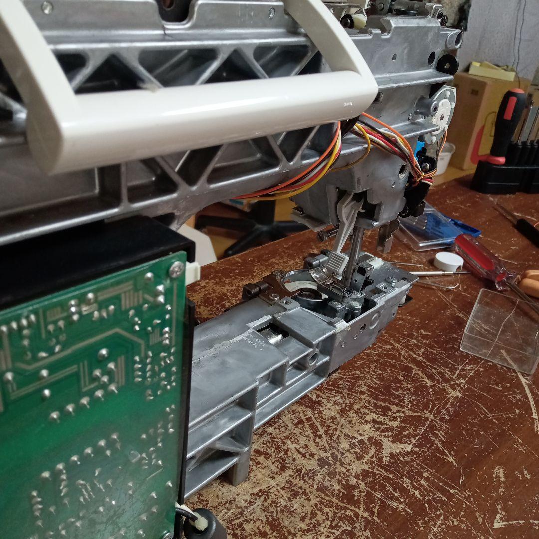 シンガーミシン本体　モナミＳCー317分解整備済み　フット付き　美品