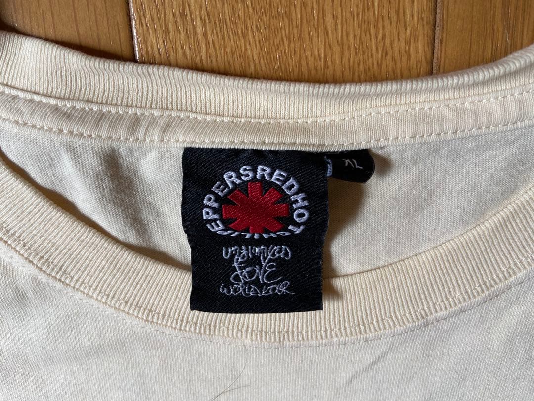 RED HOT CHILI PEPPERS Tシャツ XLサイズ 新品未使用