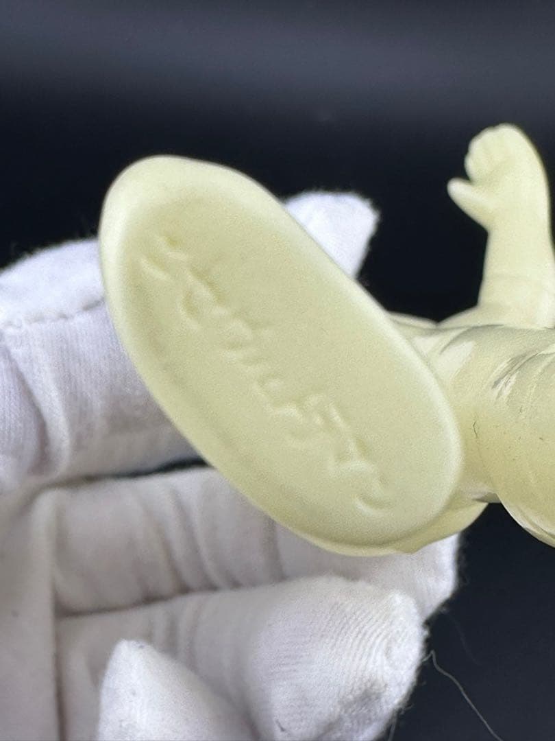 【中古品】ブルマァク　ソフビ　ニセウルトラマン　蓄光　入手困難　フィギュア