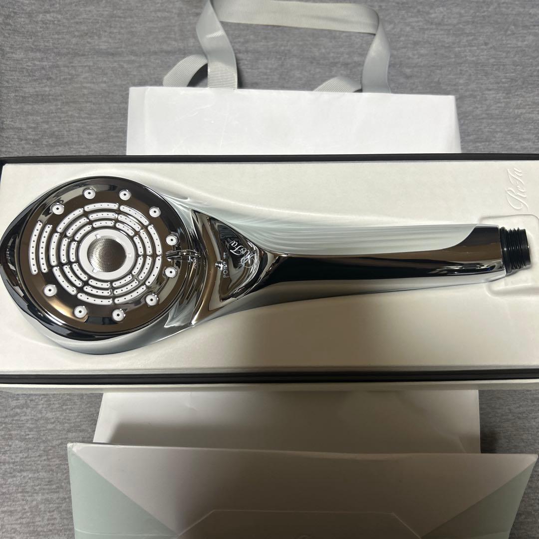新品refaファインバブルUシャワーヘッド