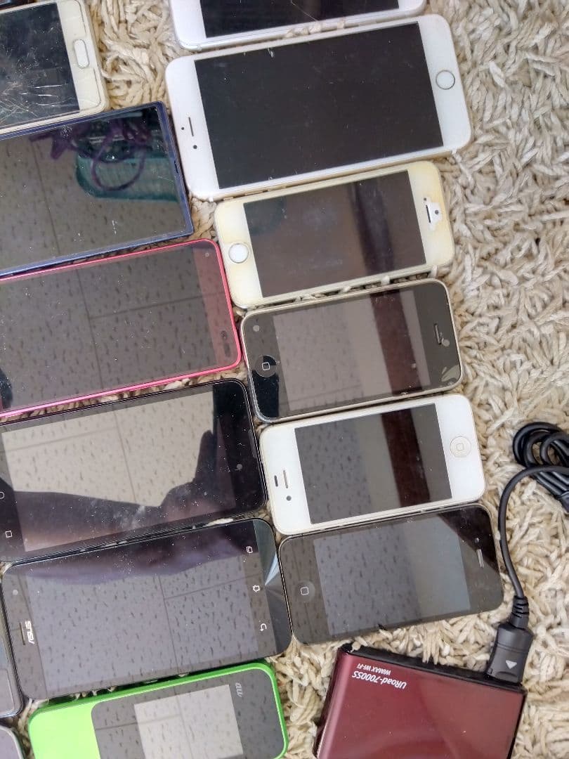 スマホまとめ売りジャンク品