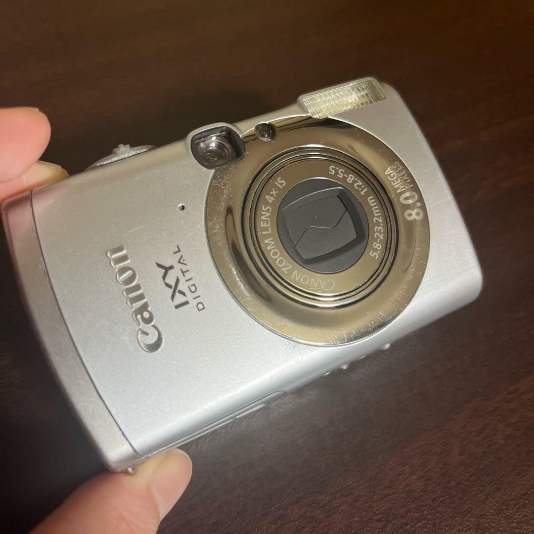 Canon IXY DIGITAL 810 IS デジカメ　付属品あり　箱あり