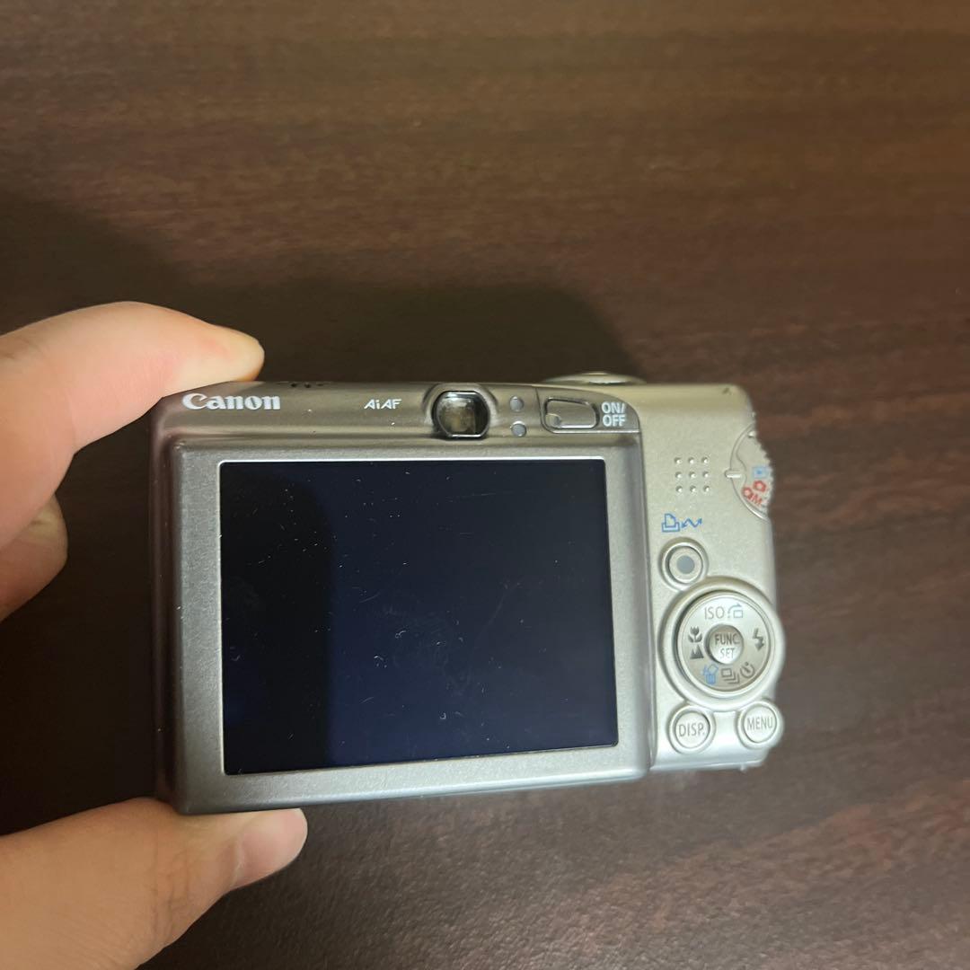 Canon IXY DIGITAL 810 IS デジカメ　付属品あり　箱あり