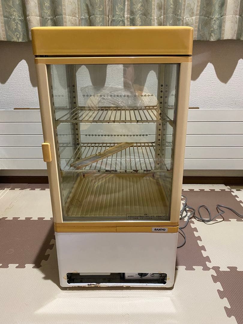 SANYO 冷蔵ショーケース