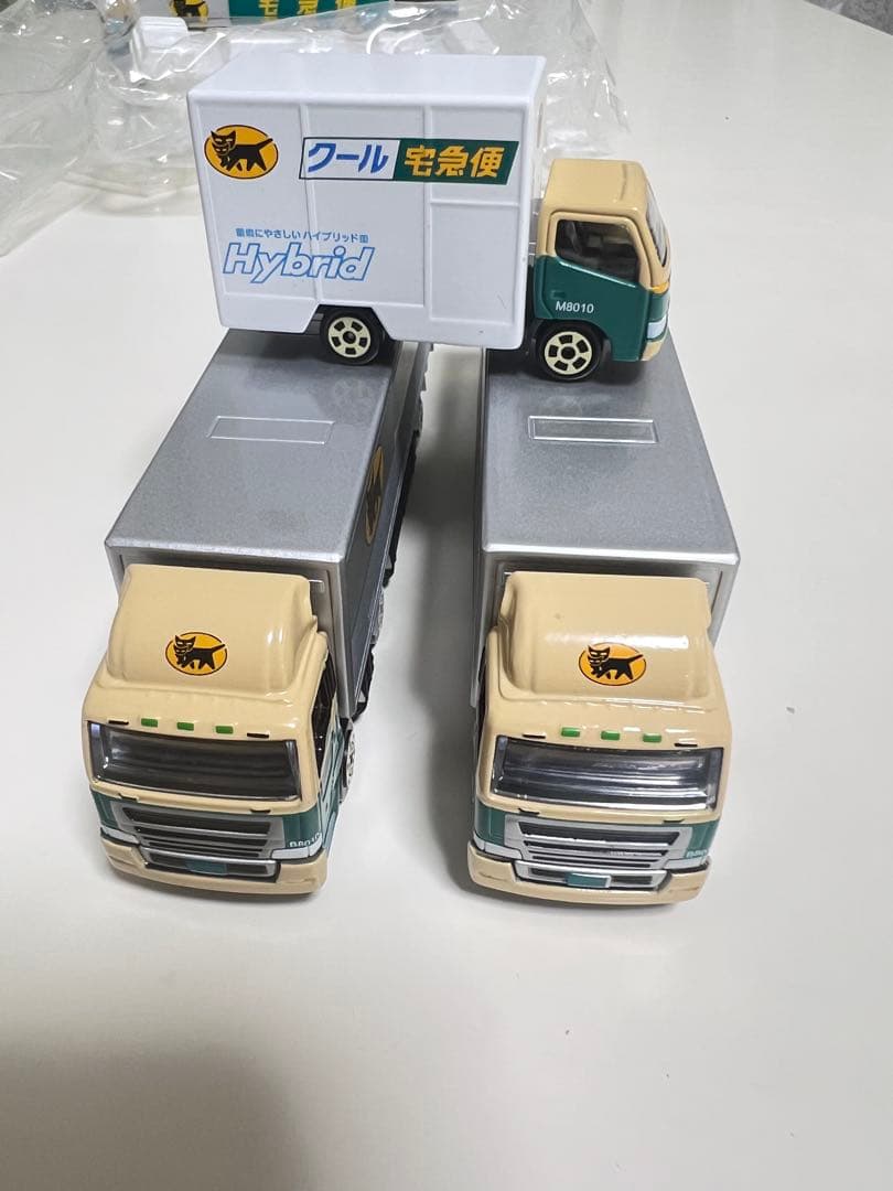 美品 クロネコヤマト非売品 トラック ミニカー 3台セット