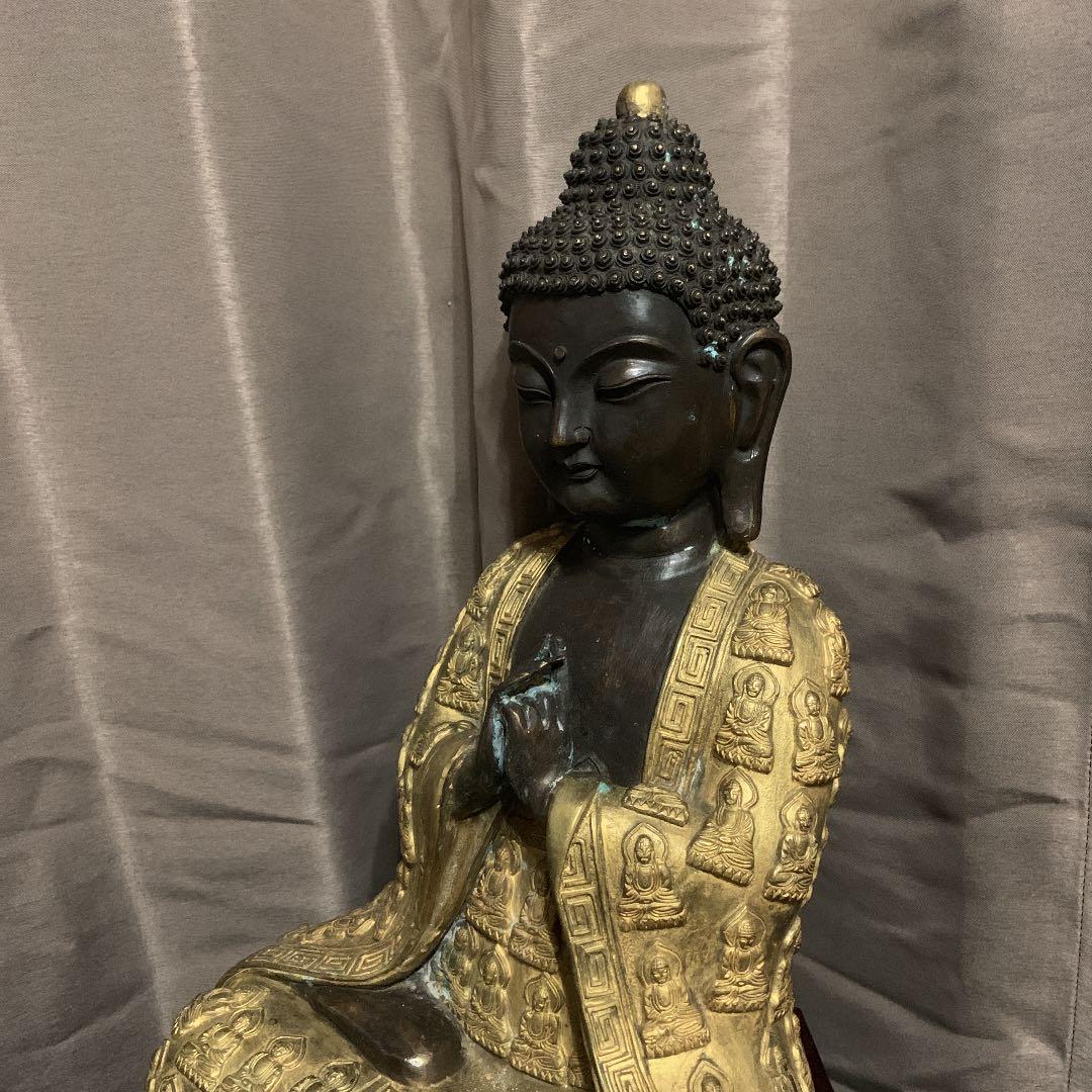 大きな仏像