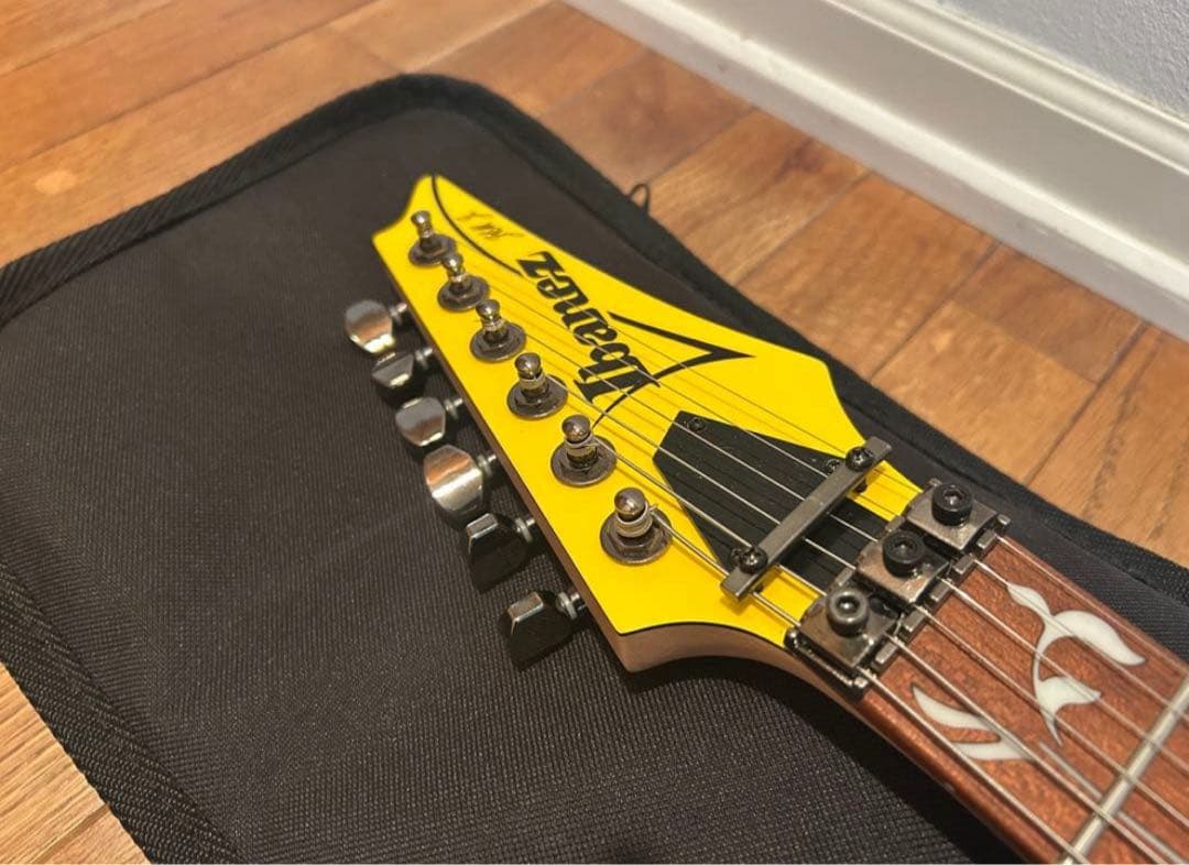 【限定♪】 Ibanez JEM Junior Special Yellow