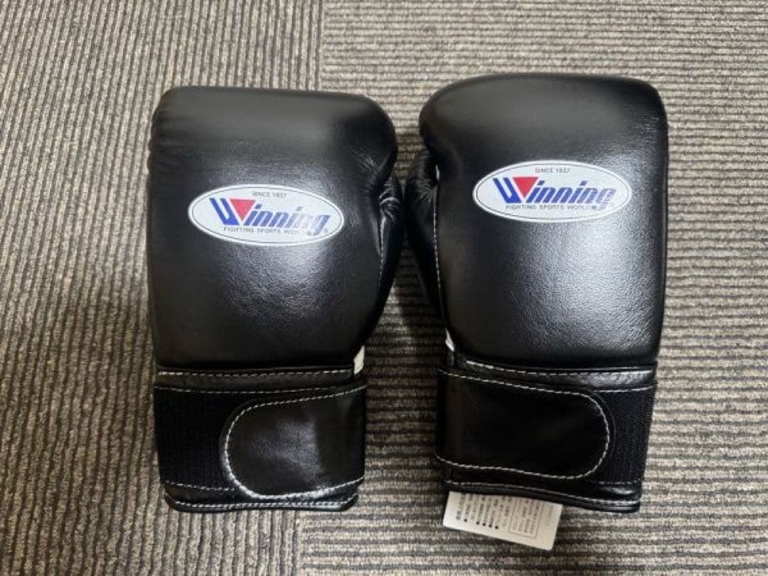 〔ウイニング〕Winningマジックテープ ボクシンググローブ 8oz ブラック